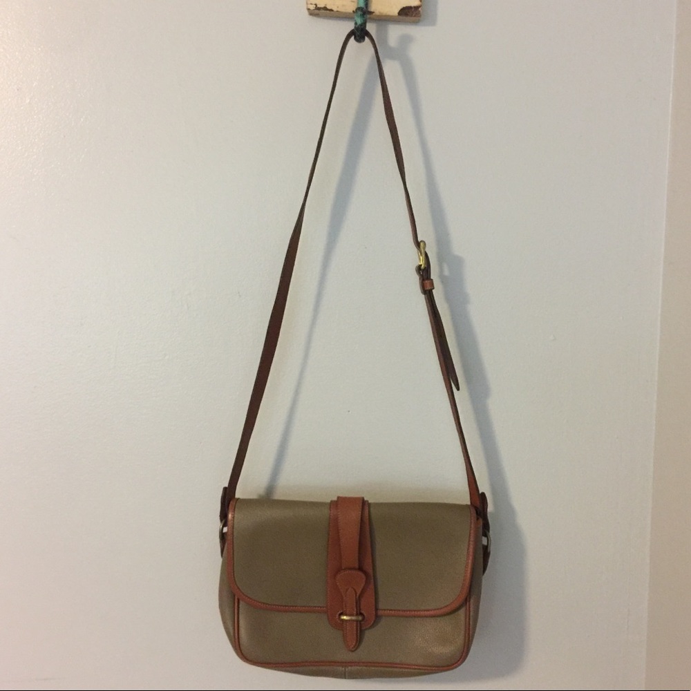 VINTAGE~Dooney & Burke “All Weather Leather” Purse